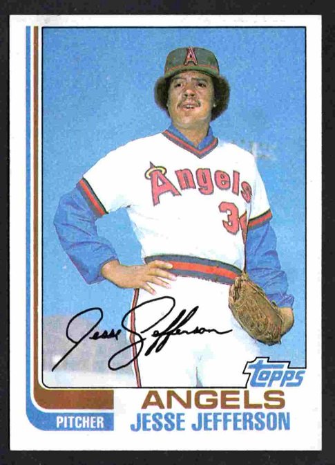 California Angels Jesse Jefferson 1982 Topps Baseball Card #682  nr mt !