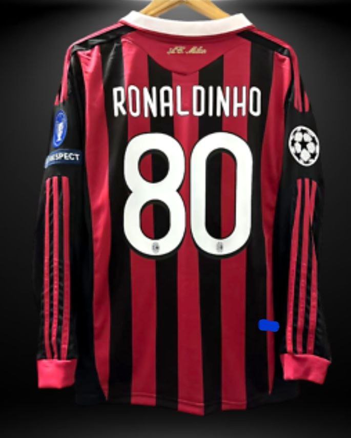 AC Milan Retro Shirt Jersey Shirt Jersey RONALDINHO 80 Home New Soccer Shirt Jersey AC Milan