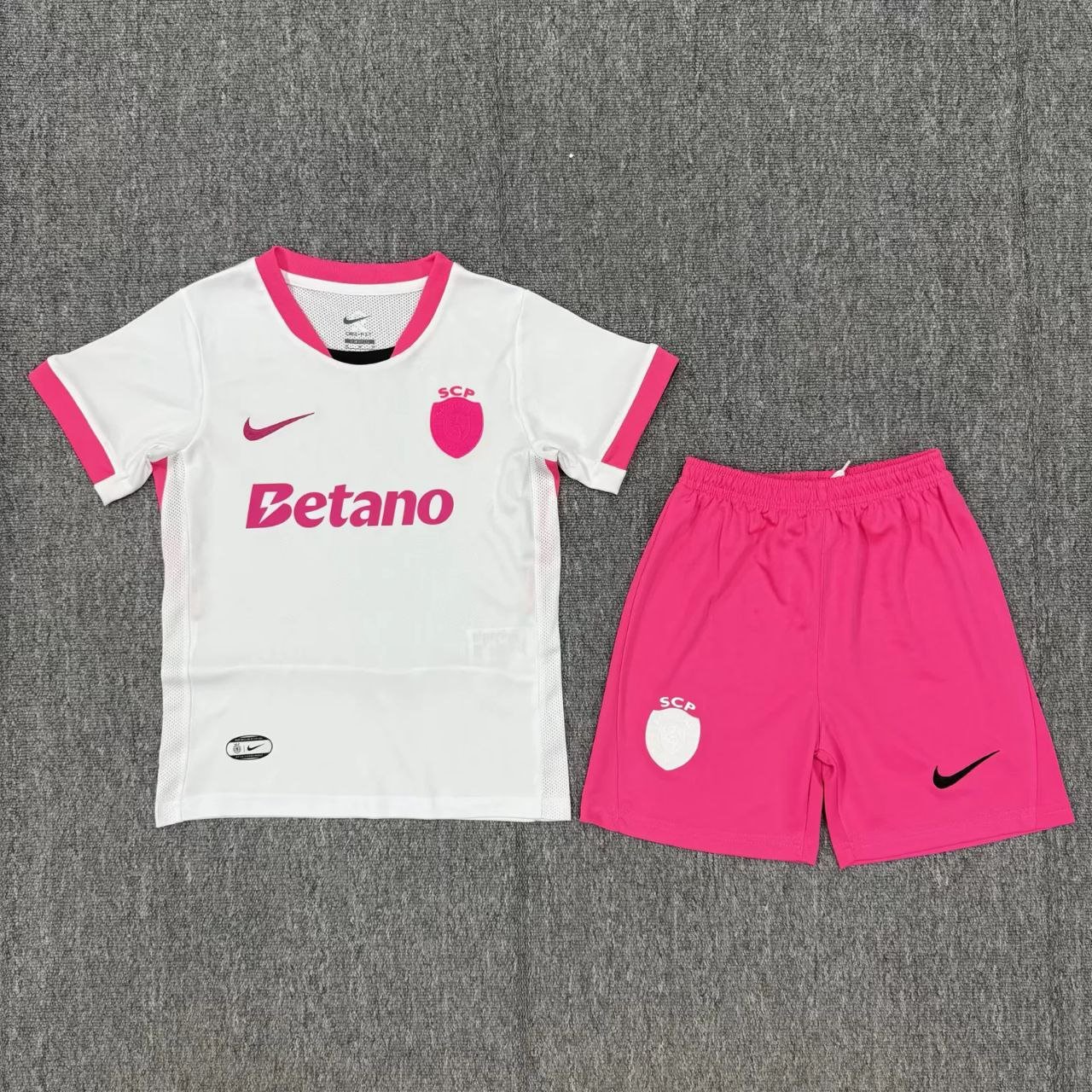 kids kit 25-26 Sporting LS Pink October jersey