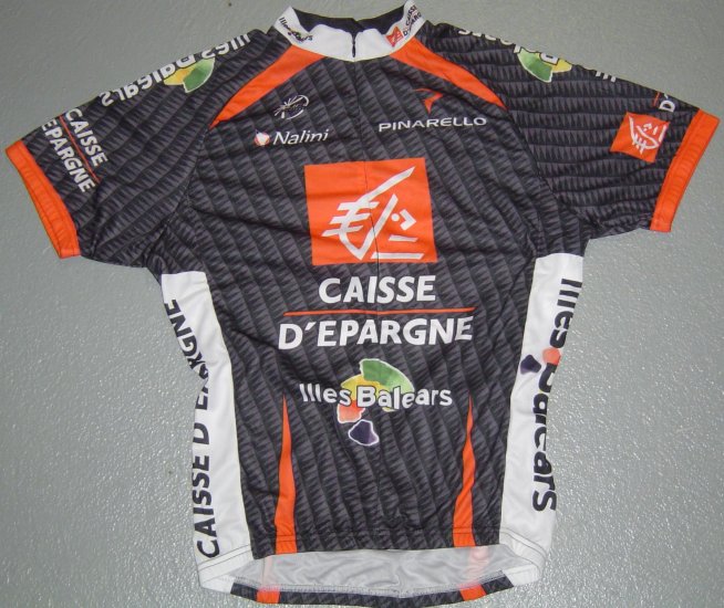 CAISSE D`EPARGNE ILLES BALEARS CYCLING JERSEY AND SHORTS KIT SZ XL