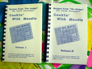 Rare Lot Cookin' With Maudie Vol 1 & Vol AMISH & MENNNONITE OHIO (OH) Newspaper Recipes Cookbook