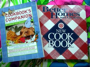 Lot Modern Better Homes and Gardens Cookbook 1200 Recipes ~ PLUS Companion Book for Foodies!