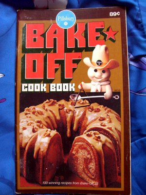 Pillsbury Bake Off 23rd Cookbook Vintage 1972 ~ 100 Recipes