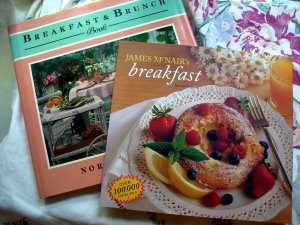 Lot Breakfast & Brunch Book (Cookbook) by Norman Kolpas HCDJ  Recipes