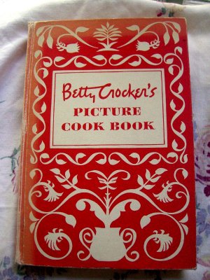 Vintage 1950 Betty Crocker's Picture Cookbook HC 1st Edition 3rd Printing