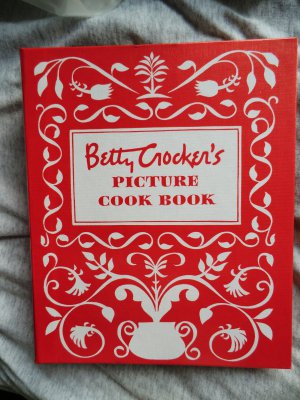 Betty Crocker's Picture Cookbook ~ 1998 Vintage Reproduction 5 Ring Binder