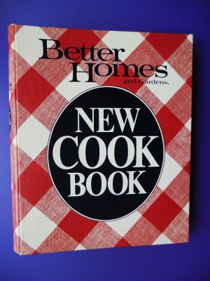 Vintage 1981/1982  Better Homes and Gardens NEW Cookbook EXCELLENT!