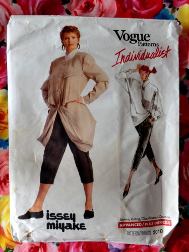 Rare Vogue Pattern # 2010 UNCUT Misses Jacket Pants Top Size 16