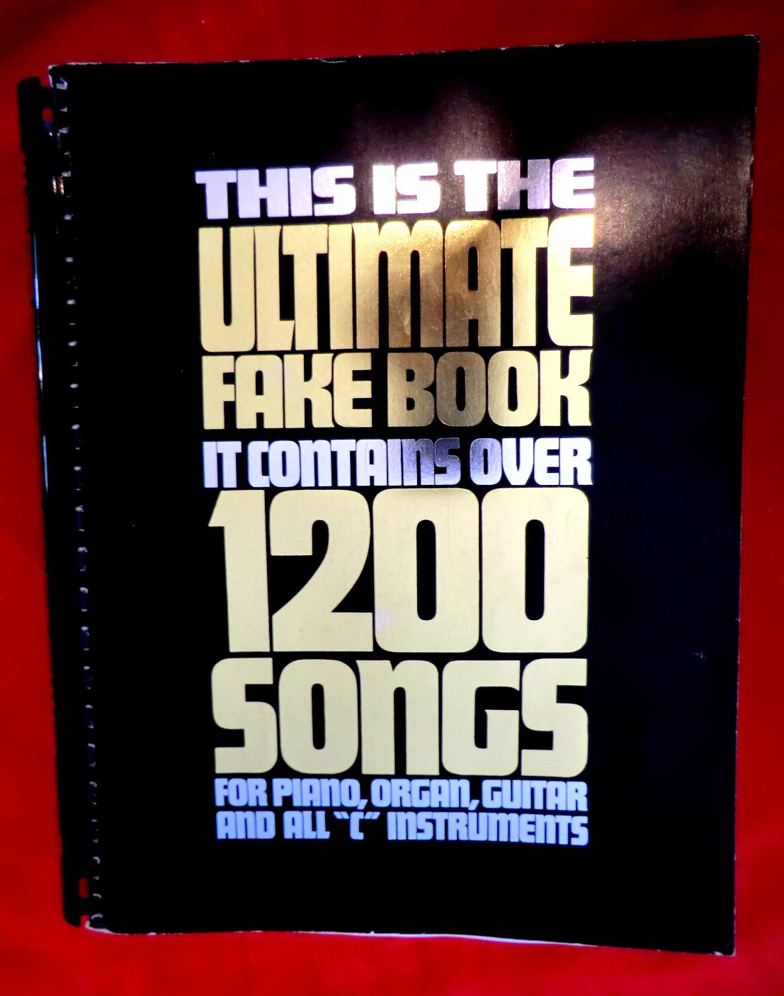 ultimate-fake-book-1200-songs-piano-guitar-organ-c-instruments