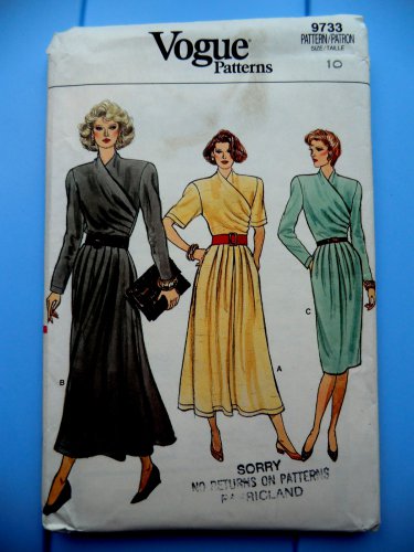 Vogue Pattern # 9733 UNCUT Misses Dress Size 10 ONLY