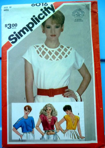 Simplicity Pattern # 6016 UNCUT Misses Summer Blouse Variations Size 10 ONLY