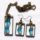 Bronze set with earrings in blue glass drops and its matching pendant: "Rectangular"