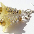 Silvered flower earrings in yellow glass and lucite: "The flowers of the garden" Mod 04 Yellow