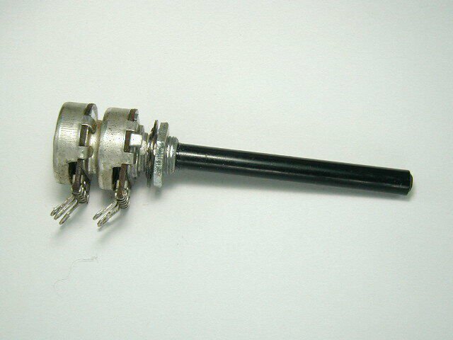 1 x 4k7 4.7k Dual LIN Radiohm / Omeg Rotary Carbon Potentiometer Solder Tag