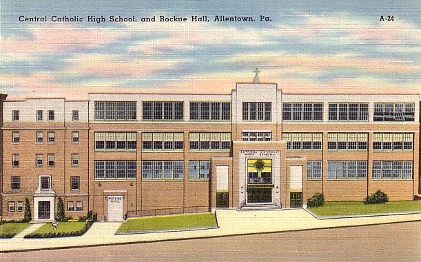 Central Catholic High School in Allentown Pennsylvania PA Linen Postcard - BTS 222