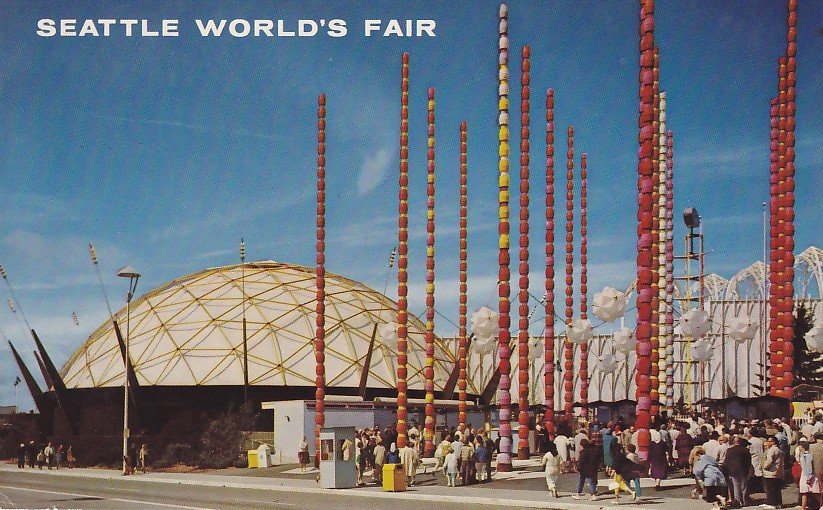 South Gate and Ford Building at Seattle World's Fair, 1962 Chrome Postcard - 5344