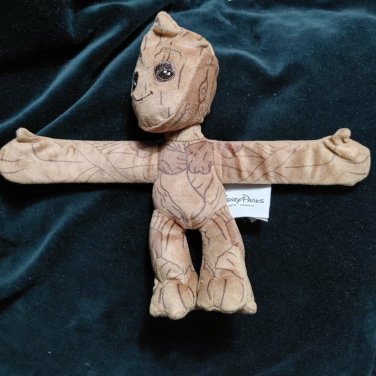 Disney Parks 8" Baby GROOT Snuggle Snapper Plush Snap Bracelet - Used