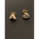 18K Japan Gold Earrings Stud Heart Two Tone Small Fine Jewelry 1.13 grams 18K Japan Gold Earrings Stud Heart Two Tone Small Fine Jewelry 1.13 grams