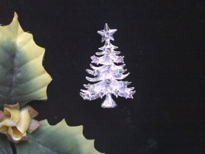 Dazzling Silvertone AB & Rhinestone Christmas Tree Brooch