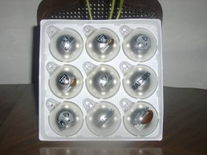TEAM ORNAMENTS