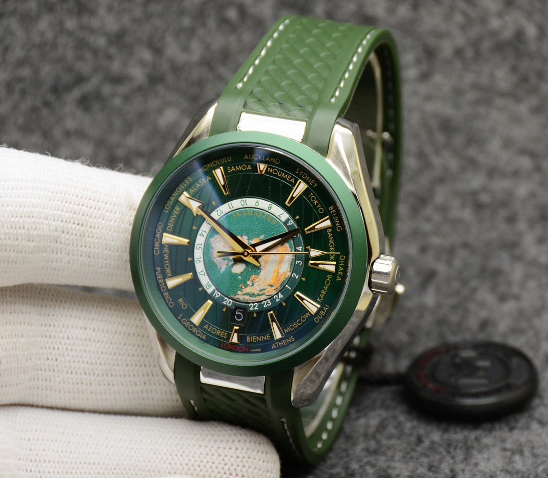 3_Automatic Mechanical Watch European Hippocampus 3 Needle Six Calendar World Map Automatic Mechanic