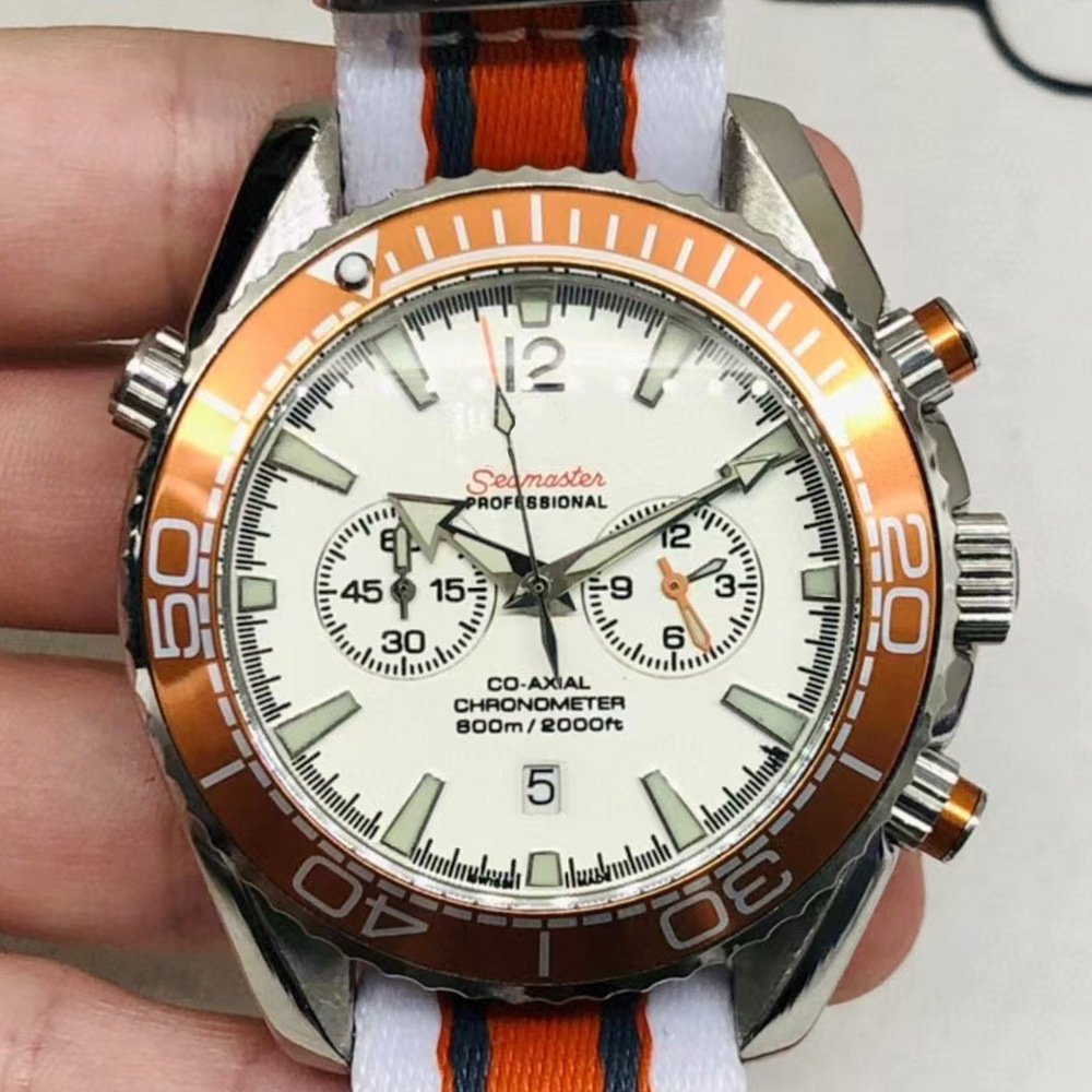 Orange Ring White Three-Color Cloth Belt_Quartz Watch European Hippocampus 5 Orange Ring White Face 