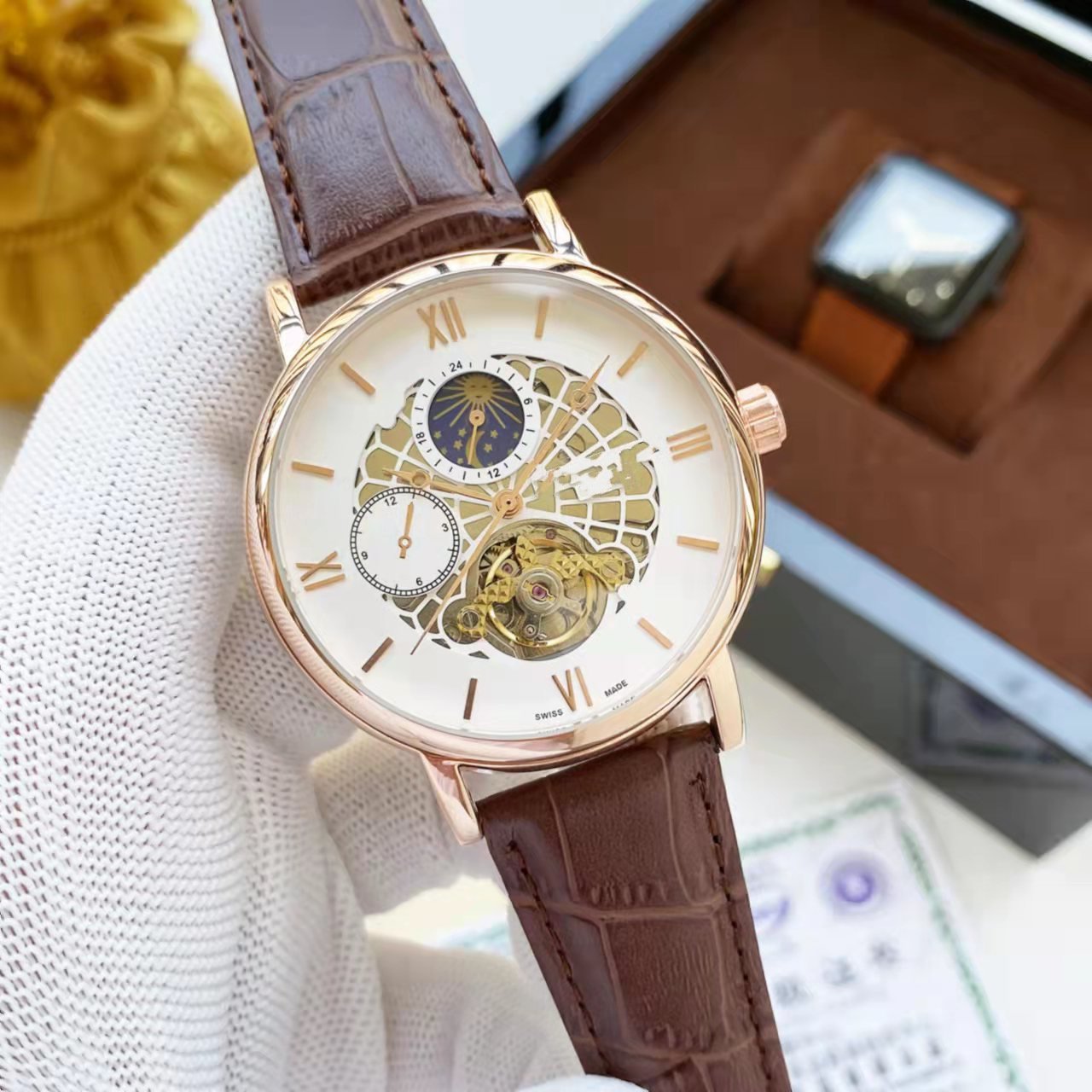3_Automatic Mechanical Watch European Men's Hollow Tourbillon Automatic Mechanical Leisure Belt