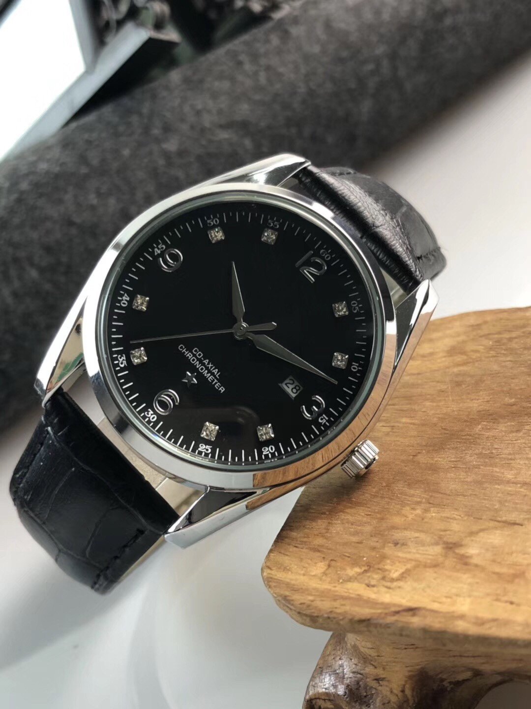 3_Quartz Watch Men's Three-Pin Quartz Watch Centennial Alloy Steel Case With Calendar Function Hot S