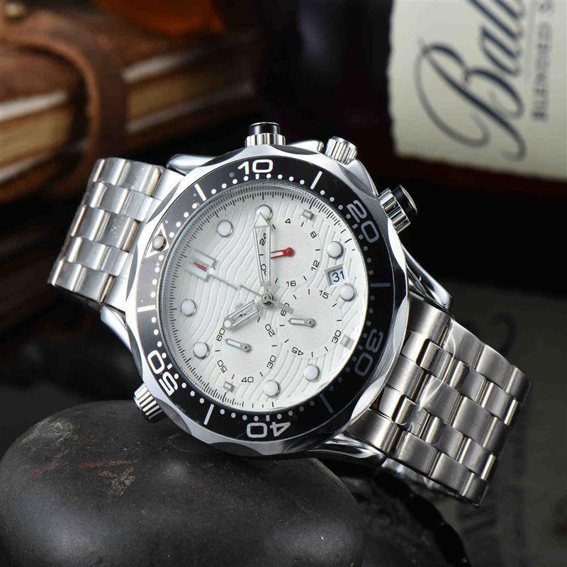 8_Six-Pin Full-Function Chronograph European Men's Watch