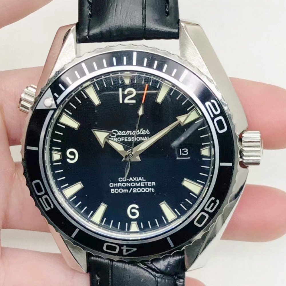 Hema Three Needle Black Skin_Automatic Mechanical Watch Oujia Haima Three-Needle Black Leather Autom