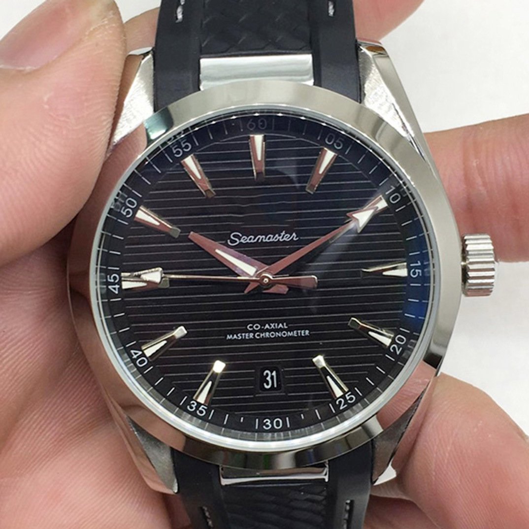 Sea Horse Three Needle Six Calendar Black Butyl_Automatic Mechanical Watch Oujia Haima Three Needle 