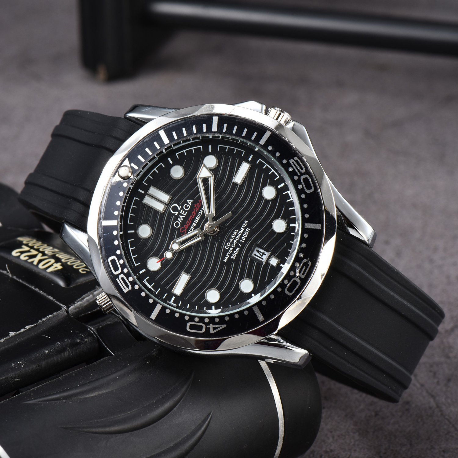 10_Quartz Watch Hippocampus 300 3 Pin 007 Full Function Quartz Chronograph Running Seconds Watch Zo0