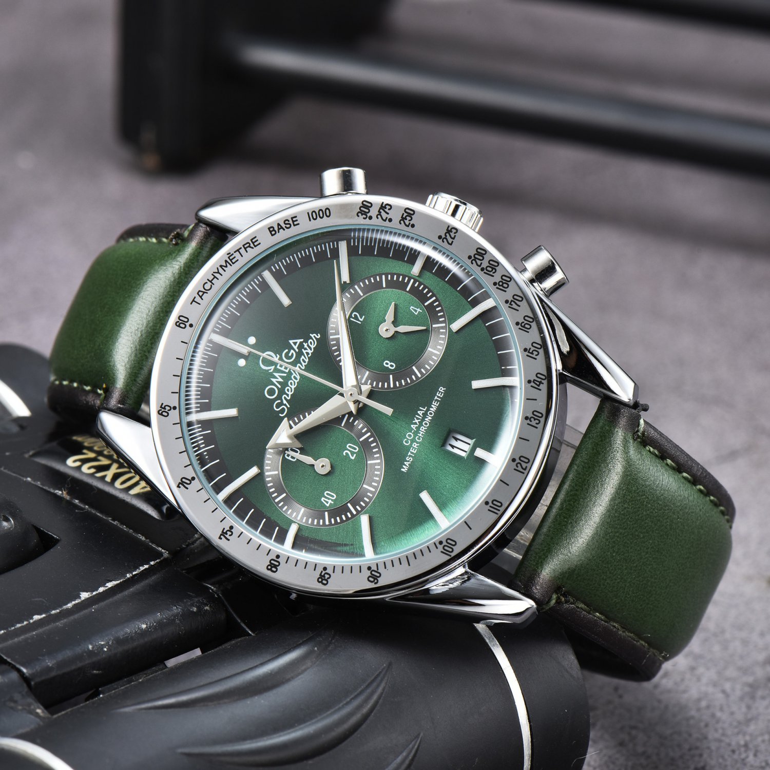 13_Quartz Watch Speedmaster 5-Pin Full-Function Quartz Chronograph Running Seconds Watch Zo02