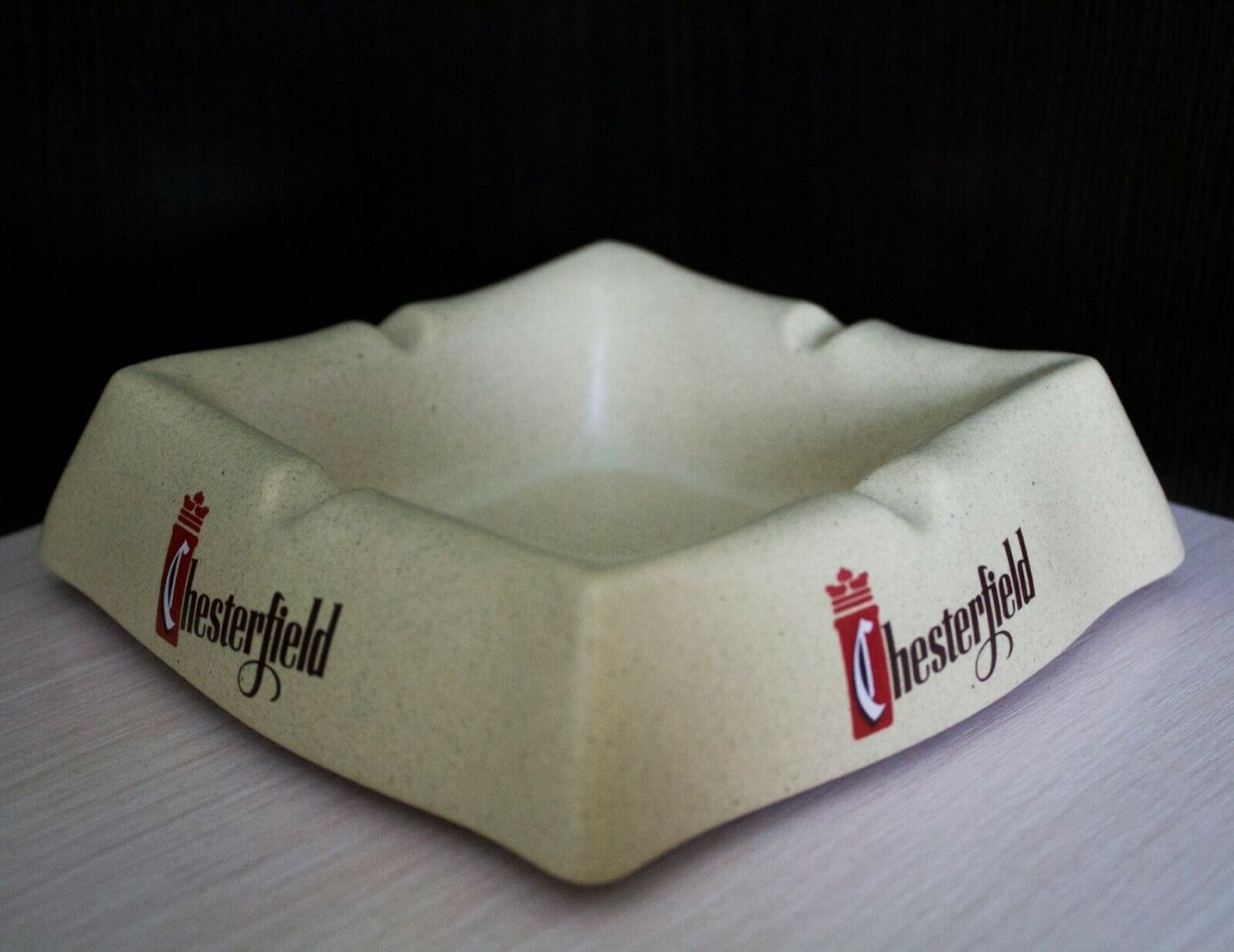 CHESTERFIELD ASHTRAY.