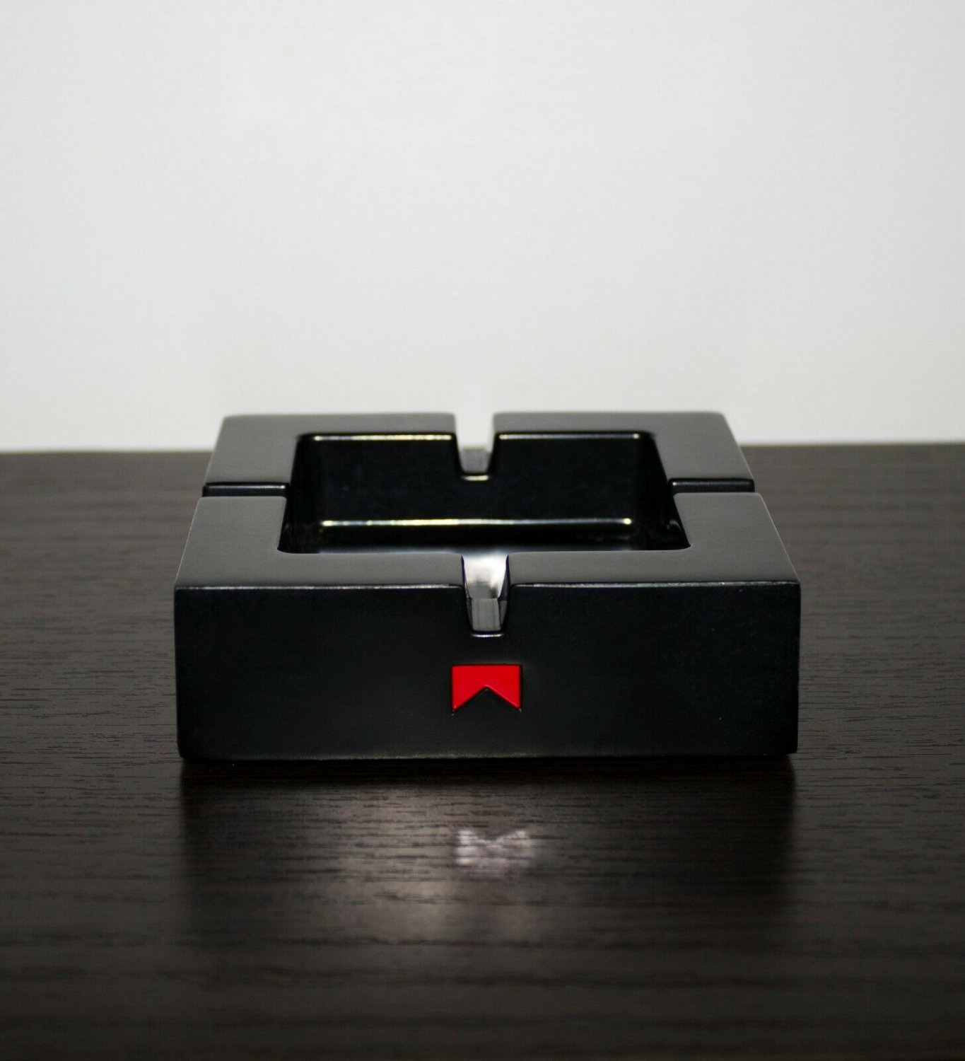Marlboro ashtray