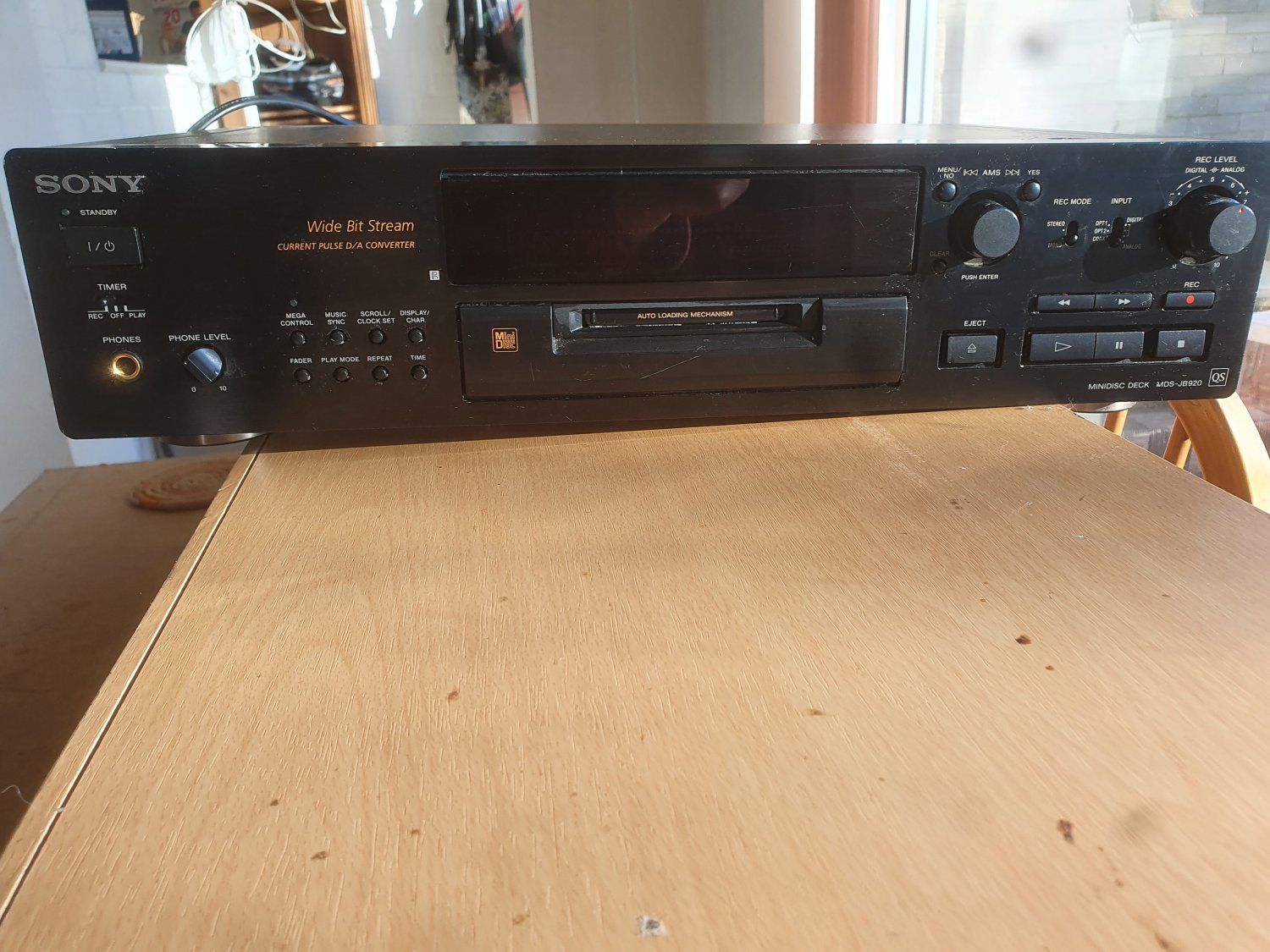 SONY MDS-JB920 MINIDISC PLAYER/RECORDER