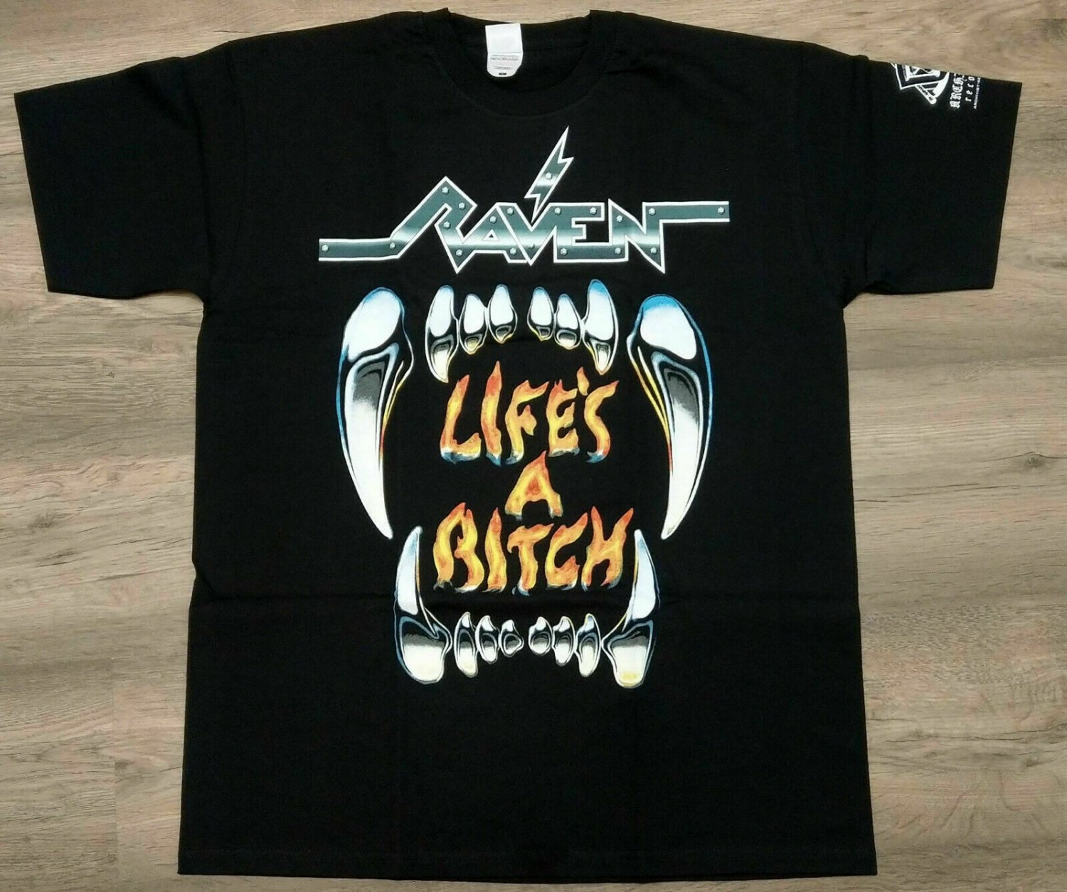 RAVEN - Life's A Bitch (T-Shirt)
