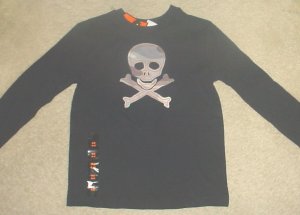 NEW Boys HALLOWEEN SKULL CROSSBONES TOP 4/5 BLACK T-Shirt