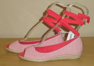 NEW Old Navy ANKLE TIE ESPADRILLES Wedge Sandals 7M RED STRIPE Shoes