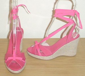 NEW Unisa PLATFORM ESPADRILLES Ankle-Tie Shoes SIZE 7.5 PINK Sandals