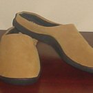 New MENS SLIPPERS Gold Toe Memory Foam Scuffs SIZE 10M CAMEL Indoor/Outdoor Sole Shoes
