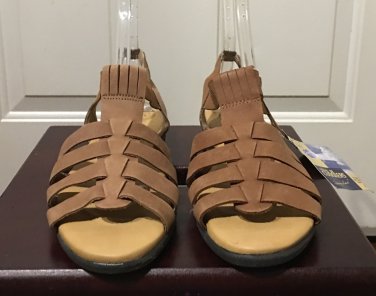 NWT Cobbie Cuddlers SANDALS Ladies Comfort Shoes SIZE 11 Camel Tan Leather