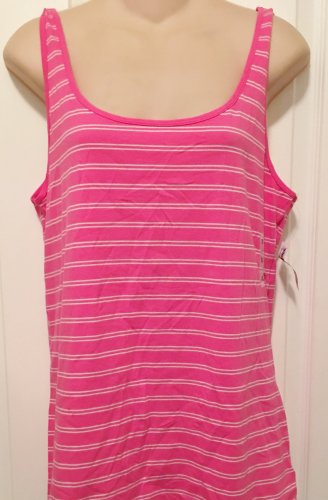 old navy sleeveless tee