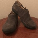 NIB Ladies CLARKS SHOES Walking Comfort Slip On 11M DARK BROWN SUEDE