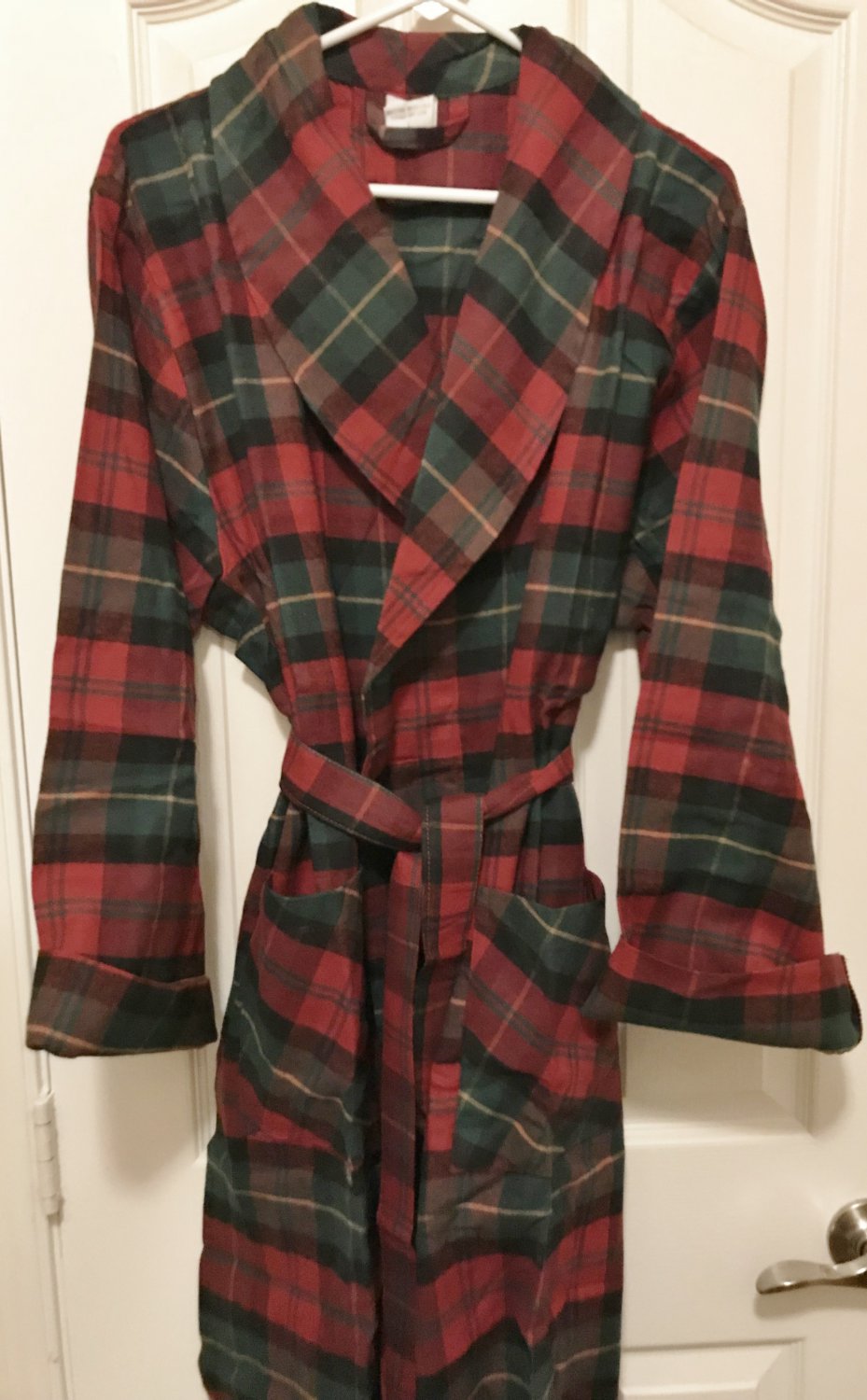 NWT Ladies FLANNEL ROBE Holiday Plaid LARGE Red/ Green Bathrobe