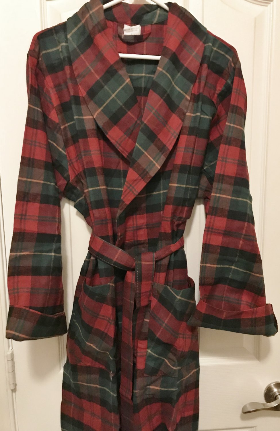 NWT Ladies FLANNEL ROBE Holiday Plaid LARGE Red/ Green Bathrobe