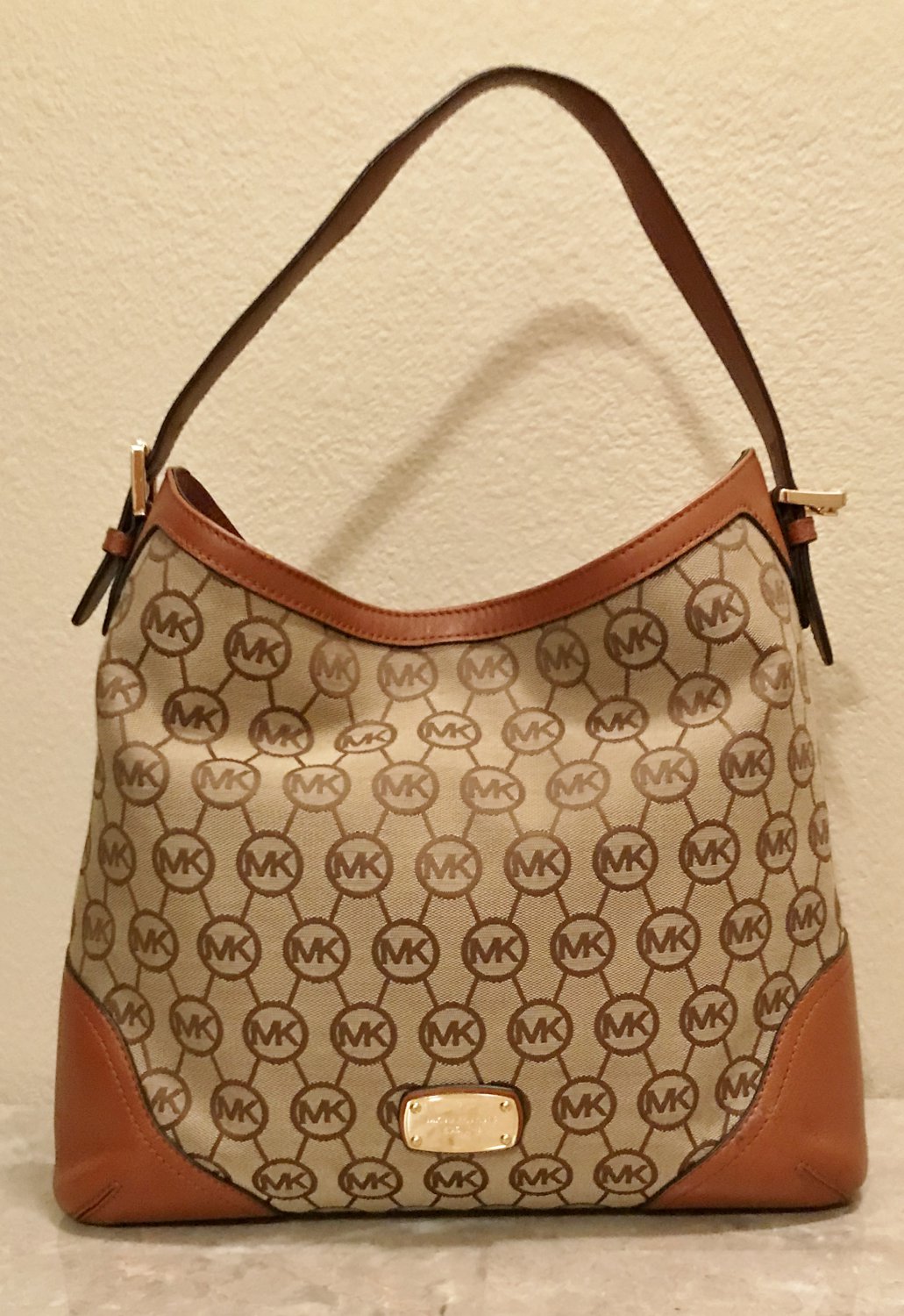 MICHAEL KORS PURSE Monogram Logo Bucket Shoulder Bag MEDIUM LUGGAGE BROWN