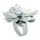mark. Flower Ring