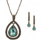 Avon Blissful Blues Drop Pendant Gift Set Necklace and Earrings loc29