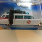 NEW 25/44 Hot Wheels 2010 New Models Ghostbusters Ecto-1 R0942 Collectib Toy Car